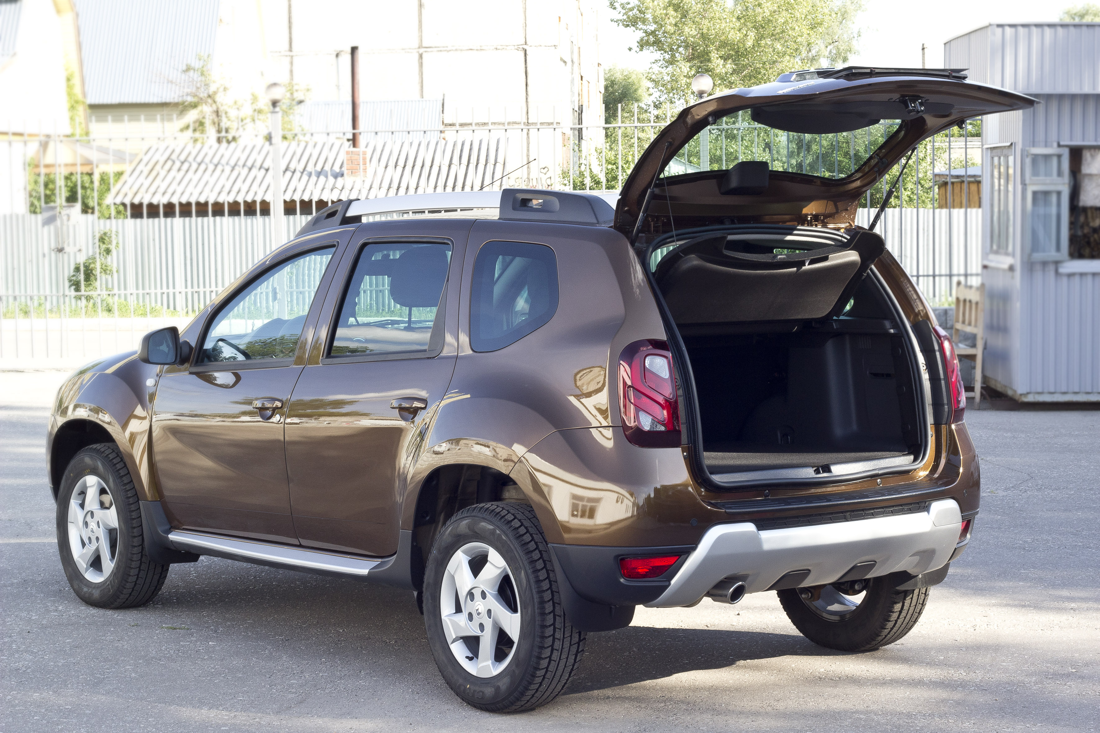 

НАКЛАДКА НА ПОРОЖЕК БАГАЖНИКА (2 ММ) ДЛЯ RENAULT DUSTER I 2010-2014 ШАГРЕНЬ, NRD008502