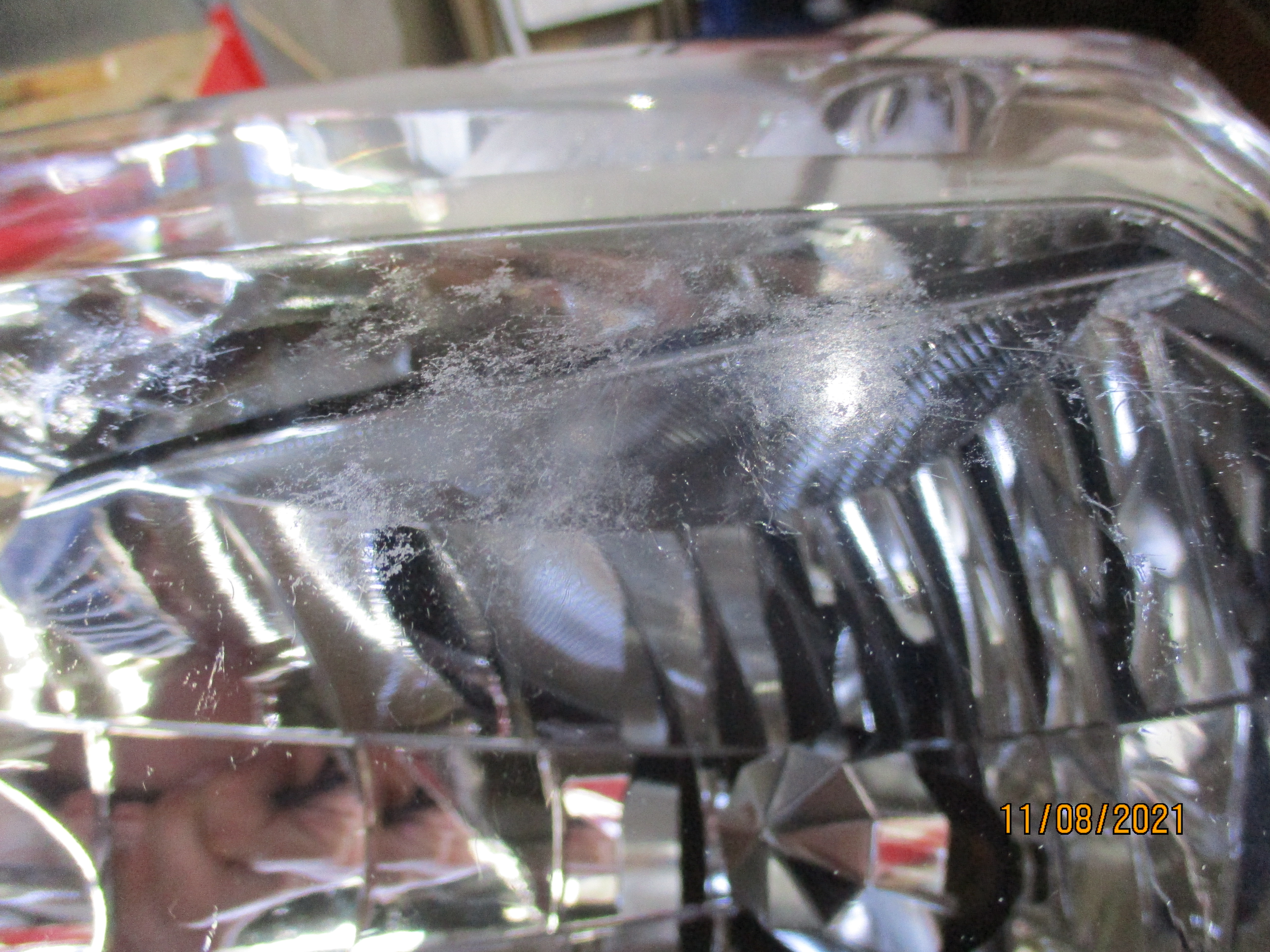 

УЦЕНКА, ФАРА, ПОТЕРТОСТИ ПОД ПОЛИРОВКУ, 2014400152Y